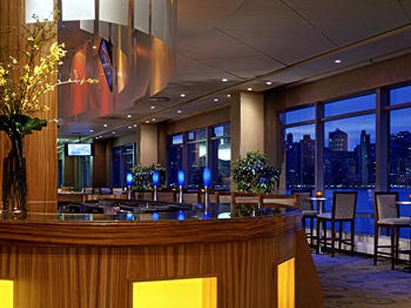 Hyatt Regency Jersey City On The Hudson Exterior photo