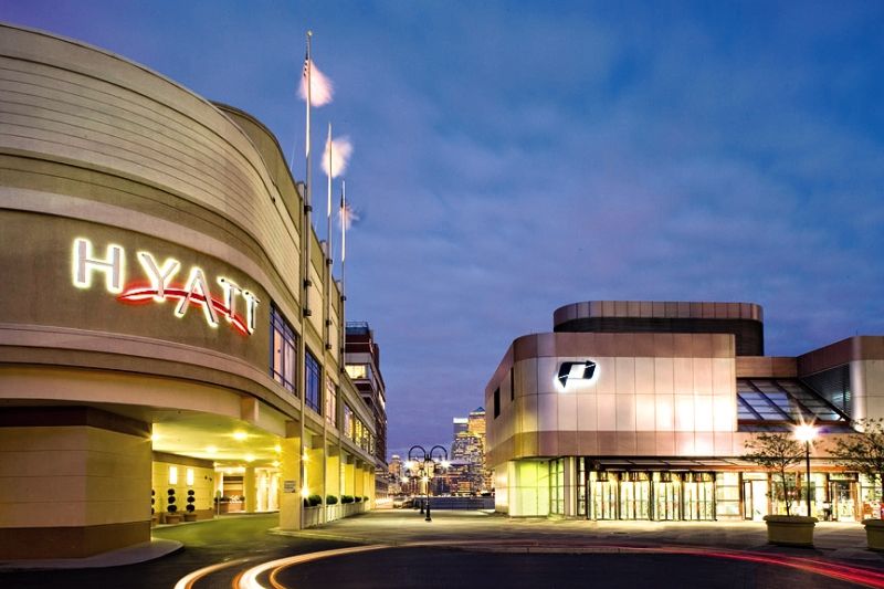 Hyatt Regency Jersey City On The Hudson Exterior photo